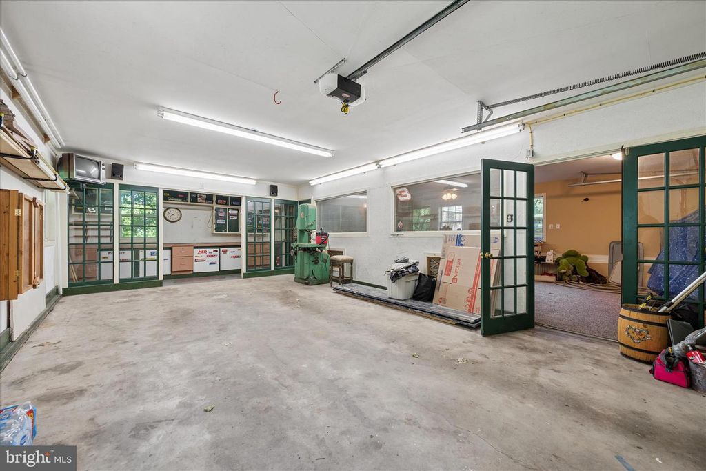 Image 53 of property listing at 8354 MOUNTAIN LAUREL RD, Boonsboro, MD 21713
