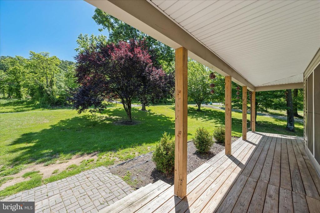 Image 84 of property listing at 8354 MOUNTAIN LAUREL RD, Boonsboro, MD 21713