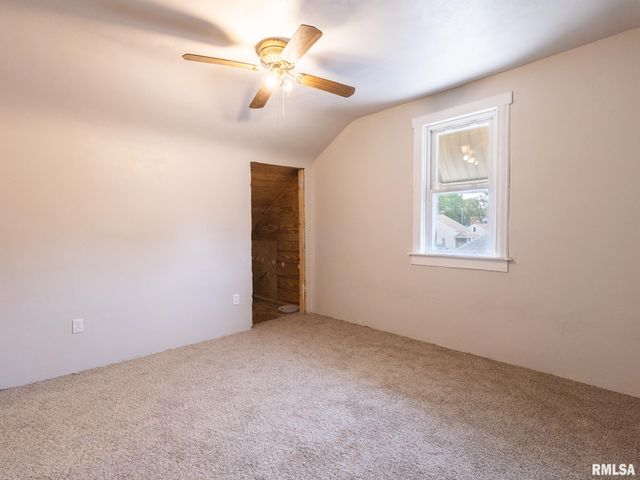 310 CATHERINE Street, Pekin, IL 61554