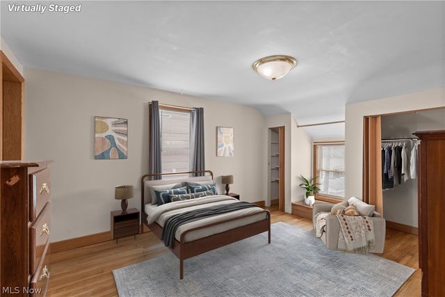 26 Elm Street, Bridgeport, OH 43912
