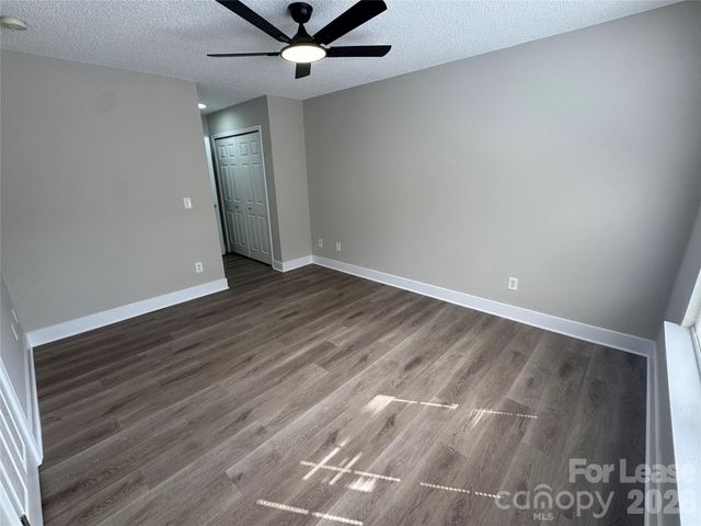 3251 Blythe Ridge Court, Charlotte, NC 28213