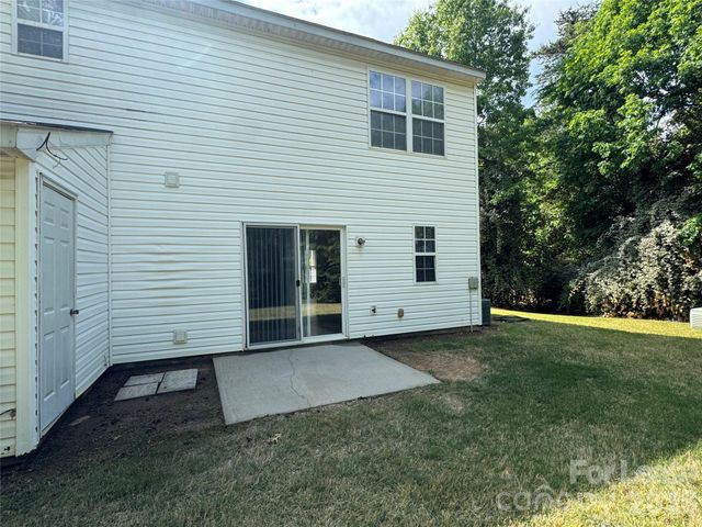 3251 Blythe Ridge Court, Charlotte, NC 28213