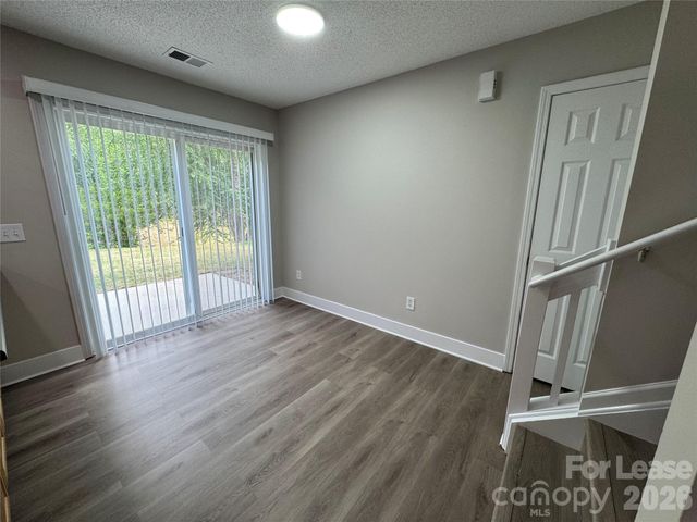 3251 Blythe Ridge Court, Charlotte, NC 28213