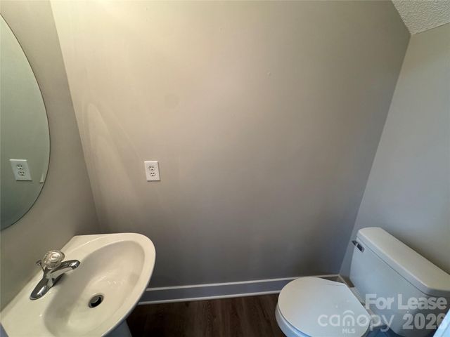 3251 Blythe Ridge Court, Charlotte, NC 28213