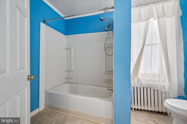 4511 CHESTER AVE, Philadelphia, PA 19143