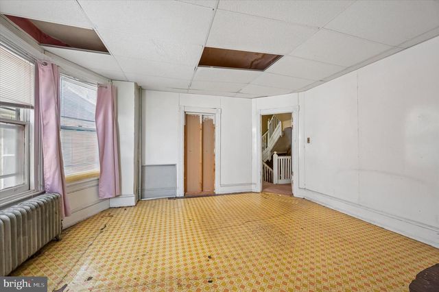 4511 CHESTER AVE, Philadelphia, PA 19143