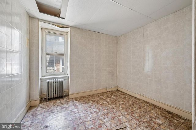 4511 CHESTER AVE, Philadelphia, PA 19143