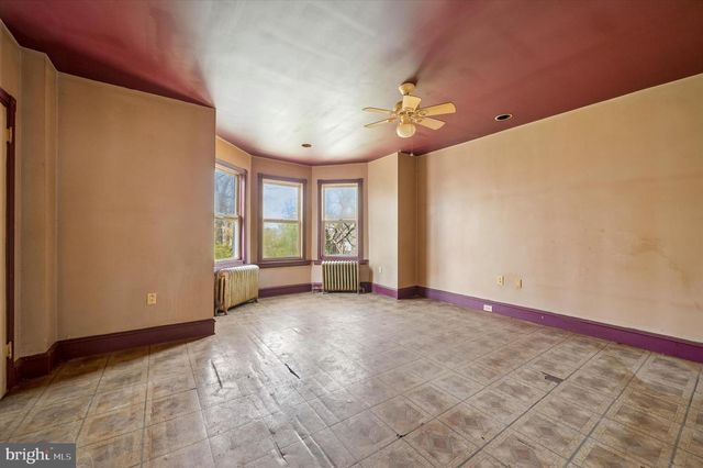 4511 CHESTER AVE, Philadelphia, PA 19143