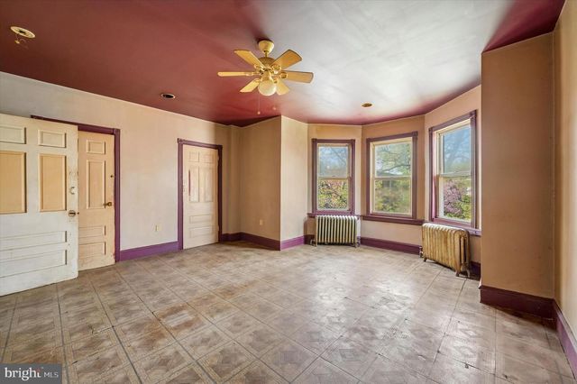 4511 CHESTER AVE, Philadelphia, PA 19143