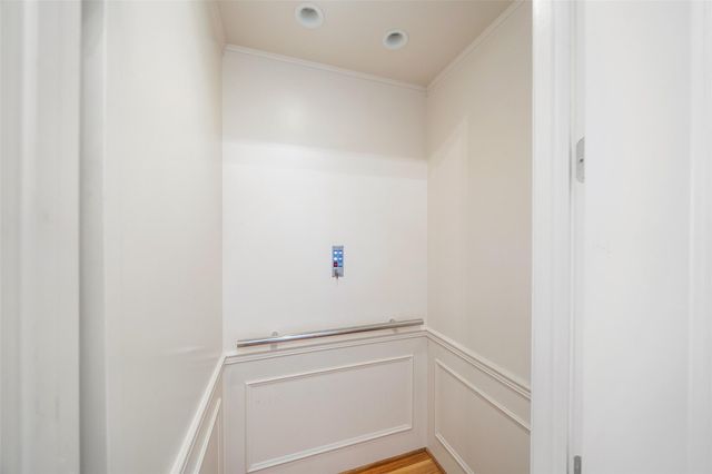 18 Wooded Park Place, The Woodlands, TX 77380