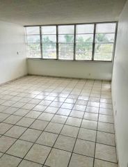 2025 NE 164th St 402, North Miami Beach, FL 33162