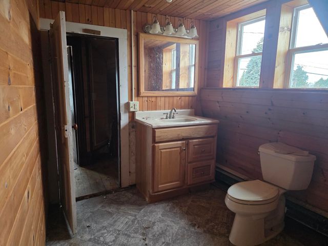 22 River Street, Chateaugay, NY 12920