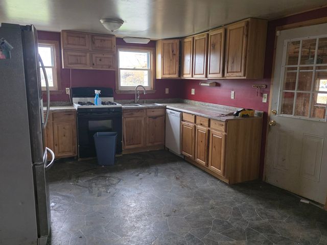 22 River Street, Chateaugay, NY 12920