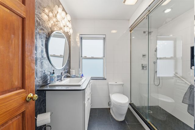 17 77TH ST, North Bergen, NJ 07047