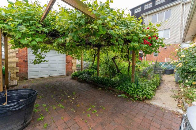 17 77TH ST, North Bergen, NJ 07047