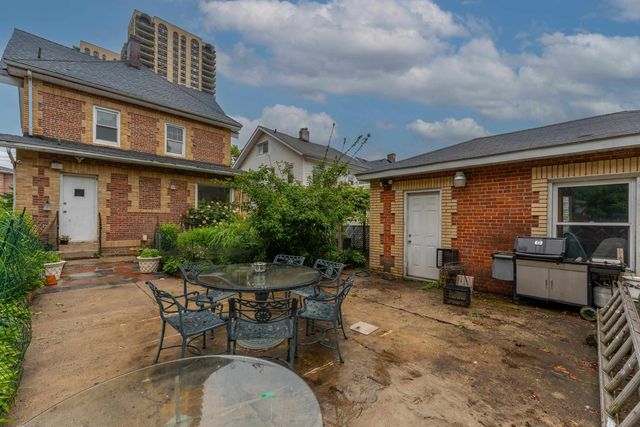 17 77TH ST, North Bergen, NJ 07047