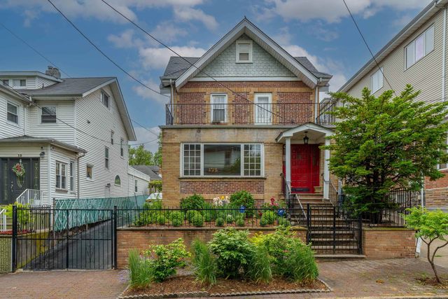17 77TH ST, North Bergen, NJ 07047