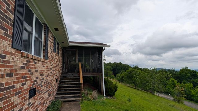 1233 Clearview Drive, Ringgold, GA 30736