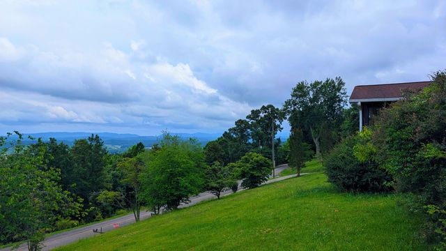 1233 Clearview Drive, Ringgold, GA 30736