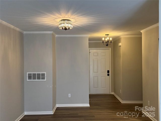 2520 Stradbrook Drive, Charlotte, NC 28210