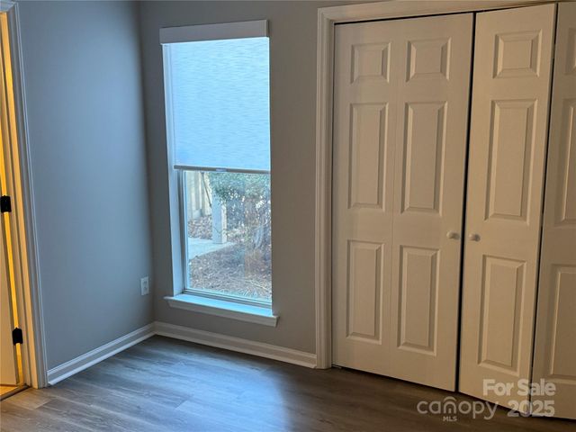 2520 Stradbrook Drive, Charlotte, NC 28210