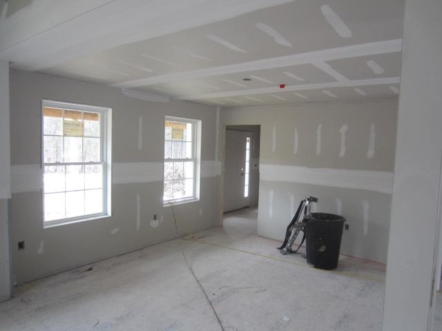 11 Wellington Court, Ossipee, NH 03814