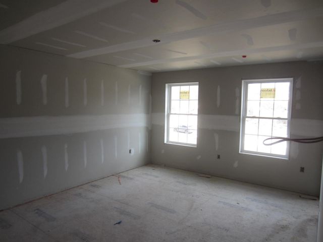 11 Wellington Court, Ossipee, NH 03814