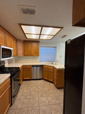 4409 Gene Ave, Sacramento, CA 95838