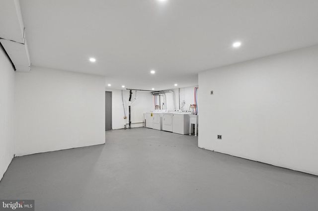 9174 FRANKFORD AVE, Philadelphia, PA 19114