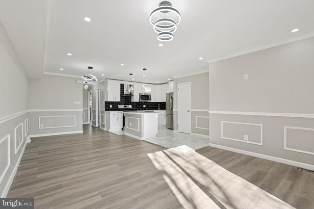 9174 FRANKFORD AVE, Philadelphia, PA 19114