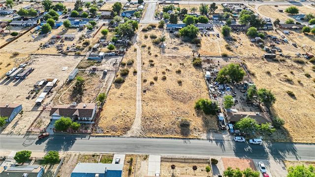 40582 168th Street E, Lake Los Angeles, CA 93535