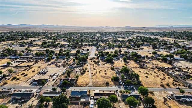 40582 168th Street E, Lake Los Angeles, CA 93535