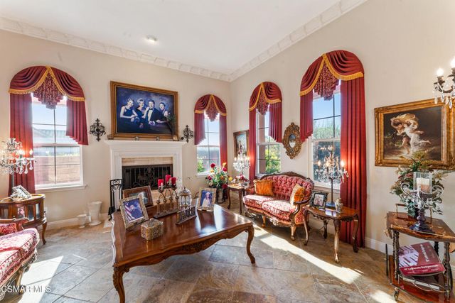 4104 Dakota Drive, Moorpark, CA 93021