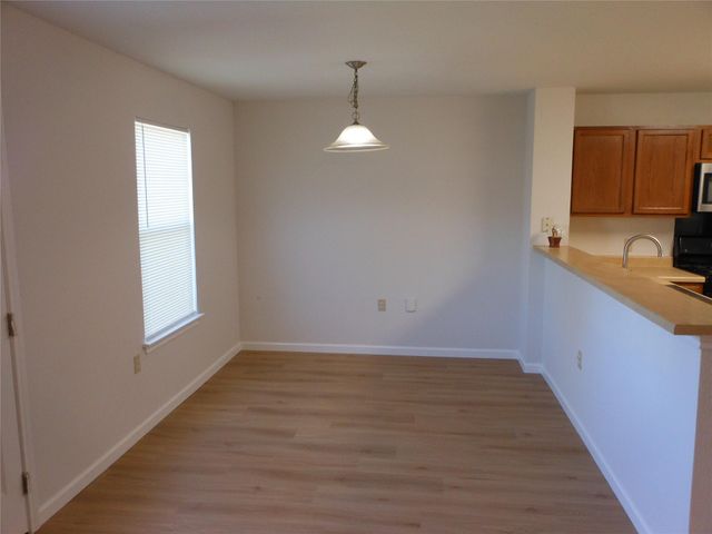 7424 Elk Pass DR, Austin, TX 78744