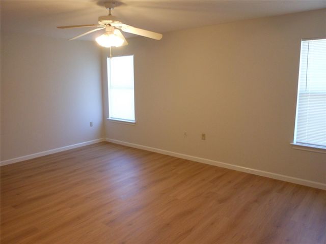 7424 Elk Pass DR, Austin, TX 78744