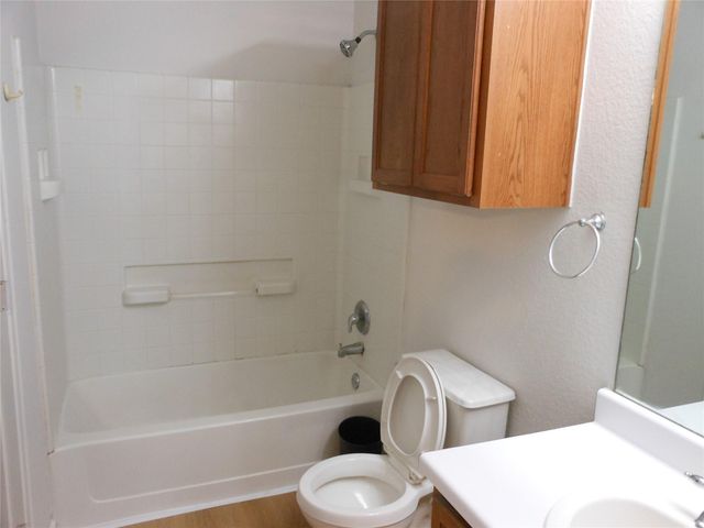 7424 Elk Pass DR, Austin, TX 78744