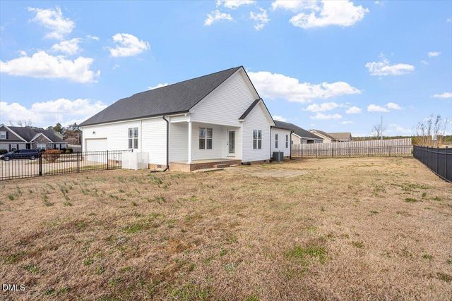 45 Braddock Drive, Lillington, NC 27546