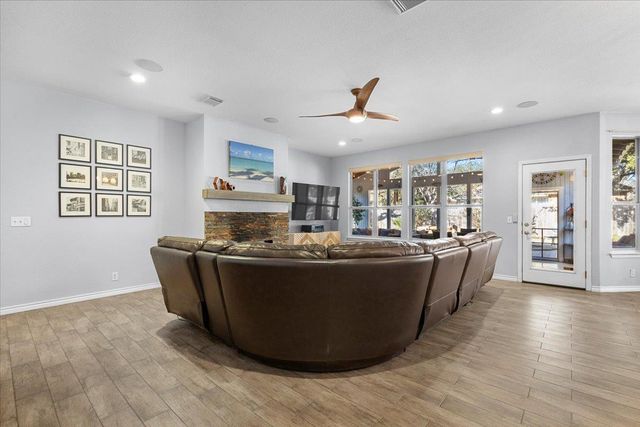 4104 Sun Spirit DR, Austin, TX 78735