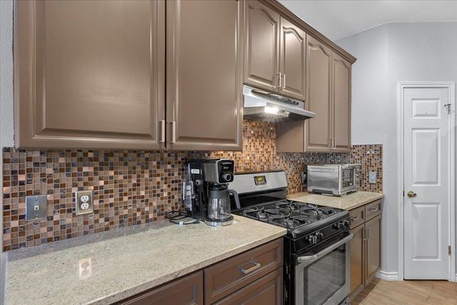 4104 Sun Spirit DR, Austin, TX 78735