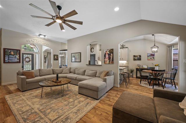 12010 Rainforest Lane, Montgomery, TX 77356
