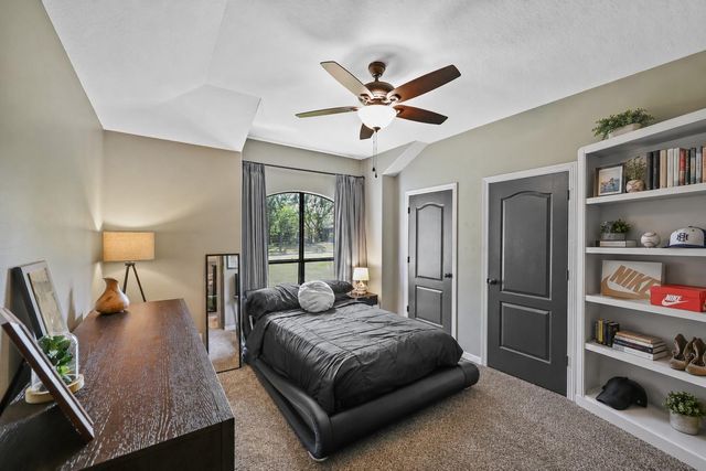 12010 Rainforest Lane, Montgomery, TX 77356