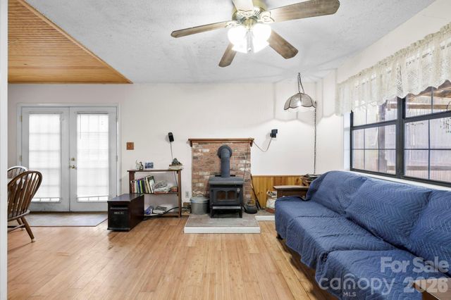 509 High Top Drive, Fletcher, NC 28732