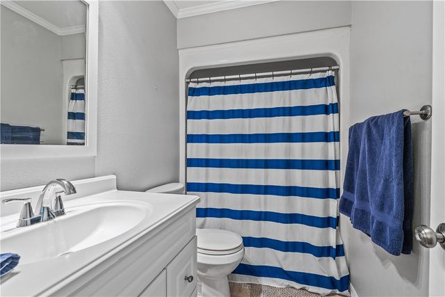 900 Jasmine Lane 6B, Vero Beach, FL 32963