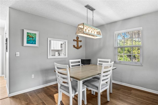 900 Jasmine Lane 6B, Vero Beach, FL 32963