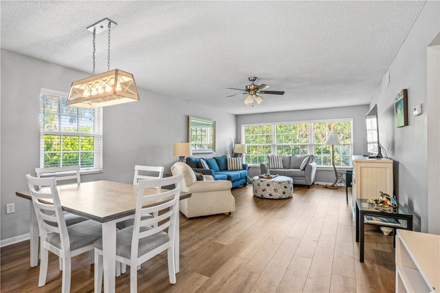 900 Jasmine Lane 6B, Vero Beach, FL 32963