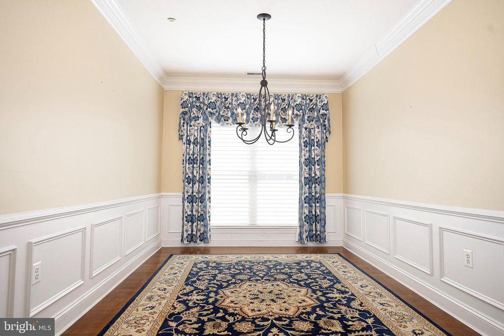 Image 17 of property listing at 2513 KENNA CT #7, Abingdon, MD 21009