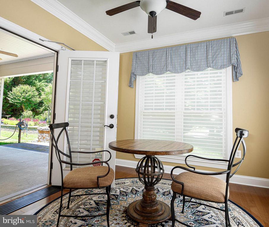 Image 28 of property listing at 2513 KENNA CT #7, Abingdon, MD 21009
