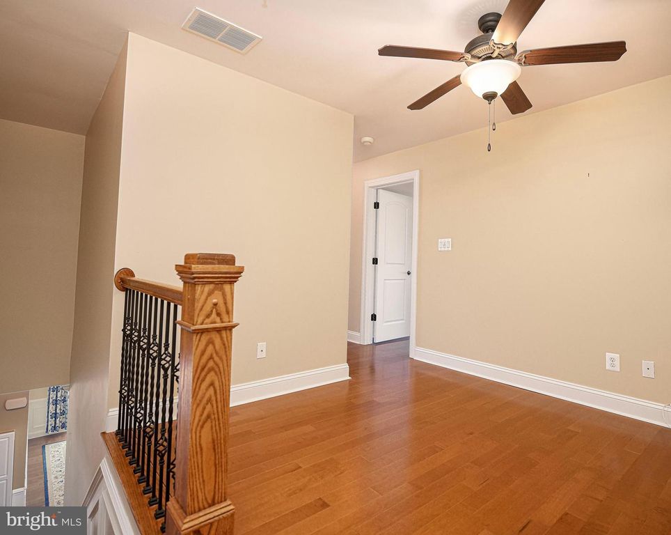 Image 37 of property listing at 2513 KENNA CT #7, Abingdon, MD 21009