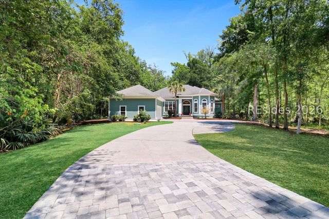 23 Chesterton Ct, Bluffton, SC 29910