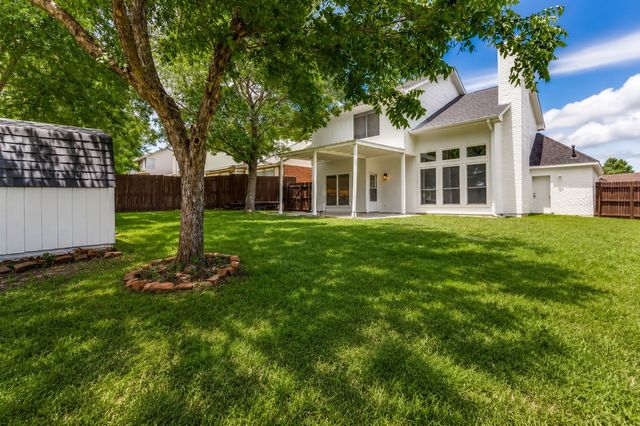 10025 Long Rifle Drive, Fort Worth, TX 76108